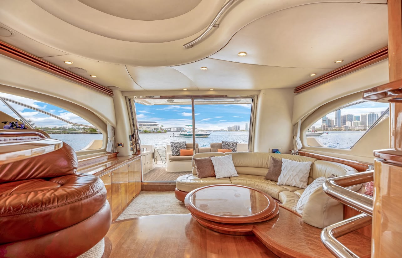Azimut 55 ft — photo 7 of 7