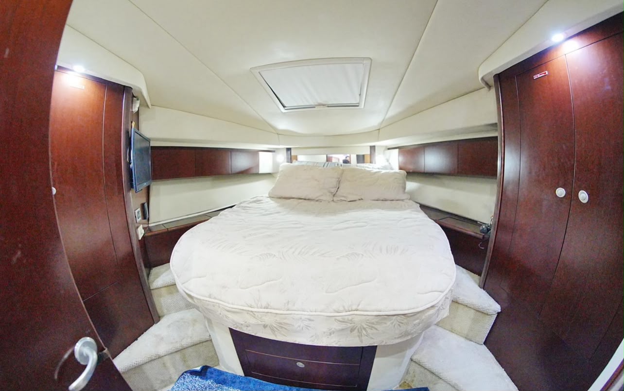 Sea Ray 54 ft — photo 7 of 10