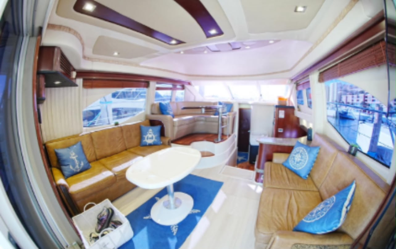 Sea Ray 54 ft — photo 5 of 10