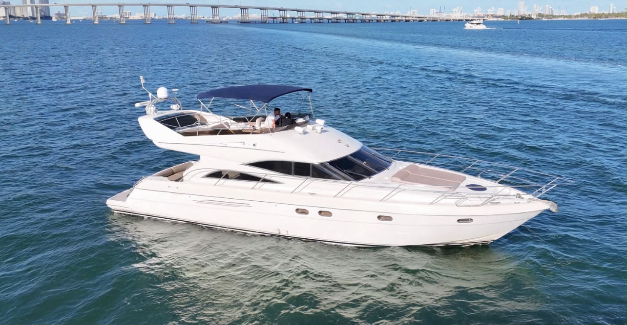 Viking 55 ft — photo 1 of 7