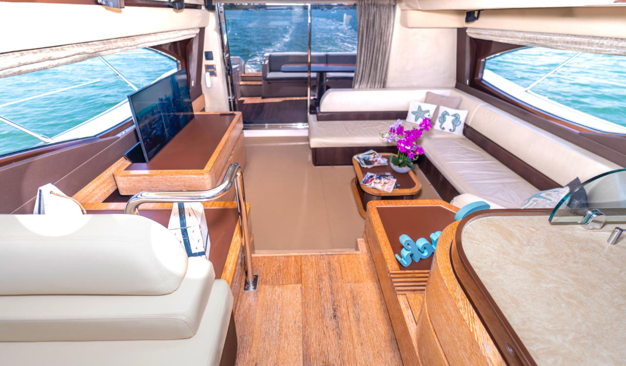 Azimut 62 ft — photo 5 of 7