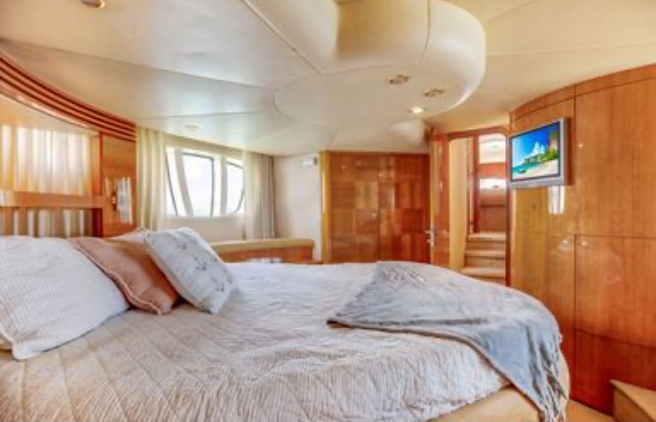 Azimut 55 ft — photo 6 of 7